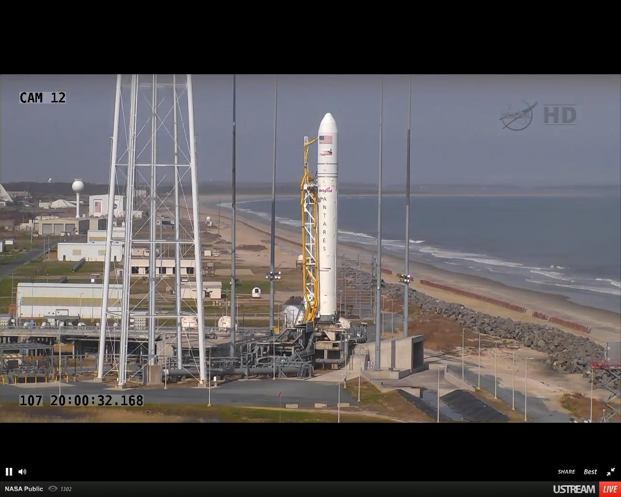 Glitch Delays New Private Rocket's Launch Debut